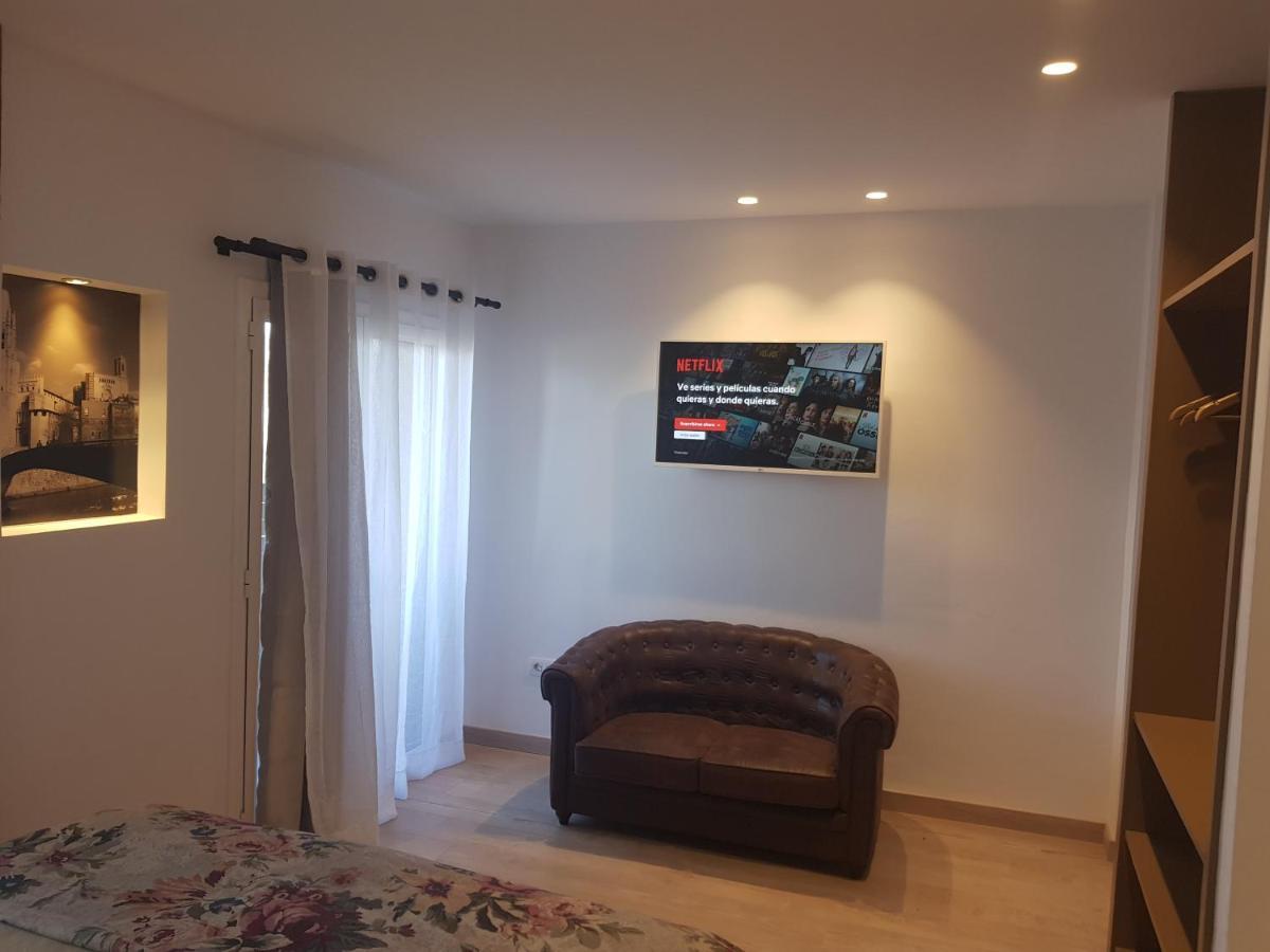 Turistic Girona - Piso De 1, 2 O 3 Habitaciones Экстерьер фото