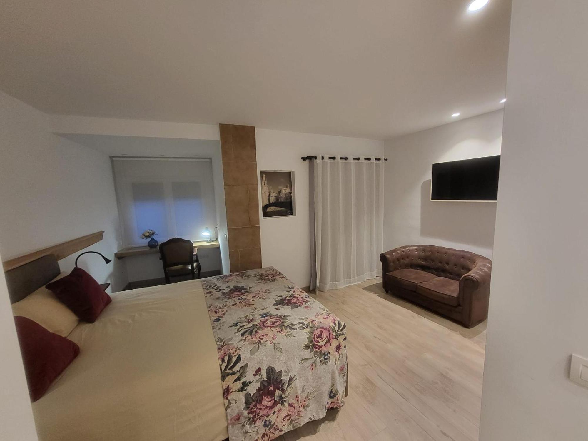 Turistic Girona - Piso De 1, 2 O 3 Habitaciones Экстерьер фото