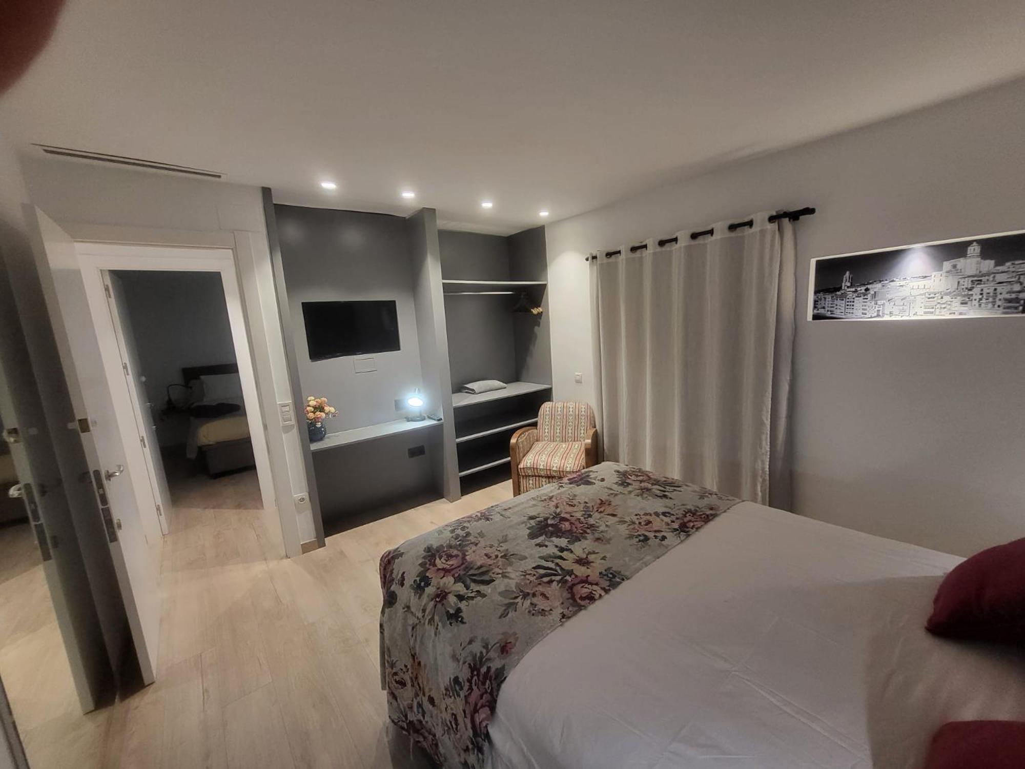 Turistic Girona - Piso De 1, 2 O 3 Habitaciones Экстерьер фото